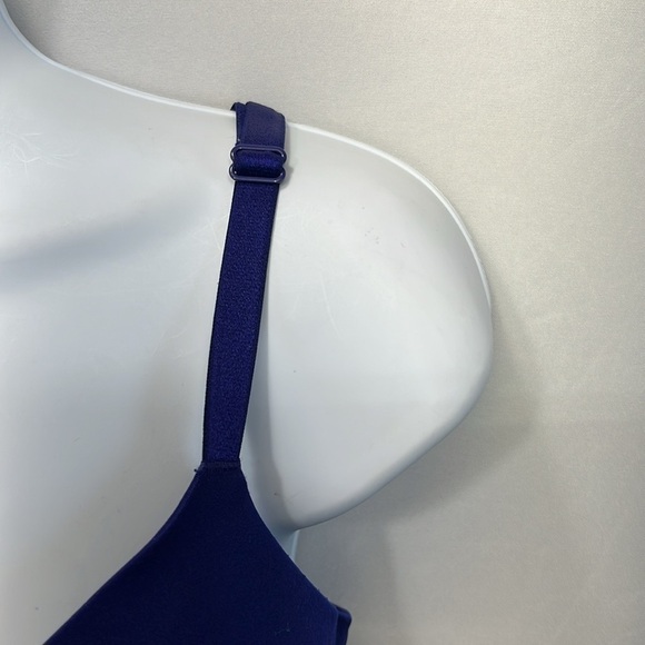 Victoria’s Secret so obsessed padded no wire bra 36D Royal Purple - Picture 3 of 11